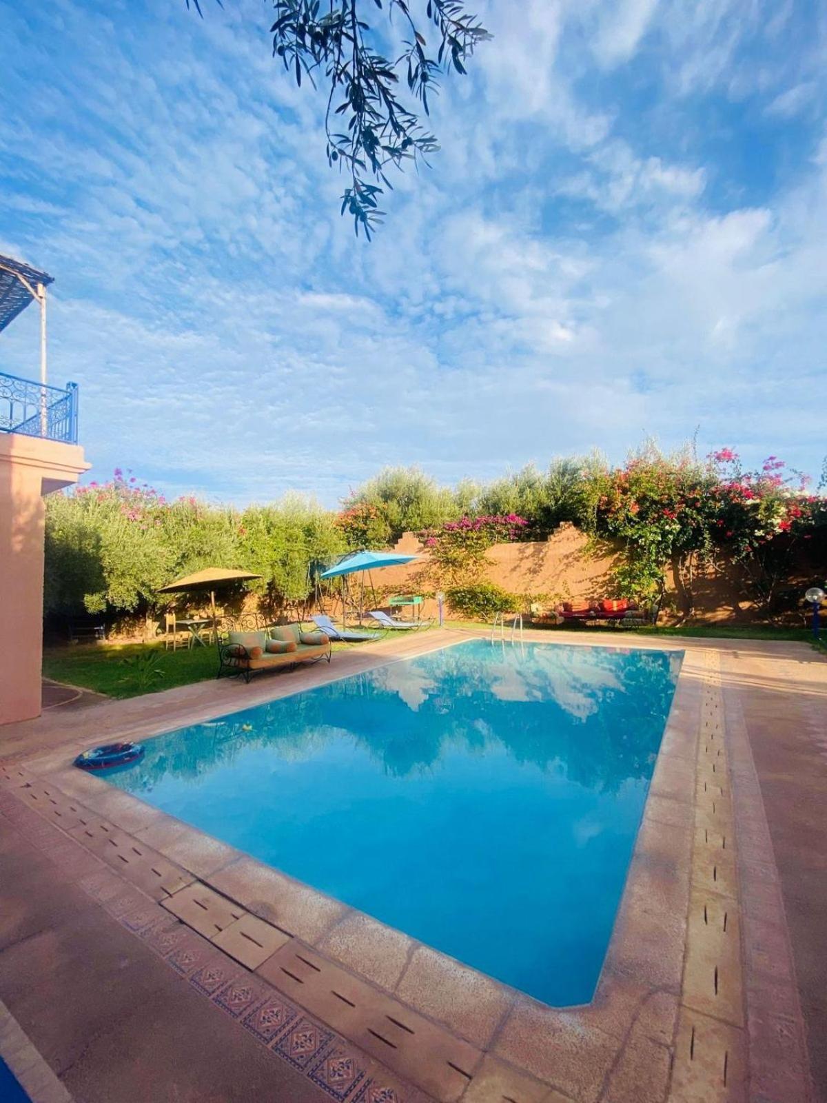 Villa Ms Holidays Mika Privatisee Marrakech Marrakesh Bagian luar foto